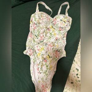 One piece bathing suit